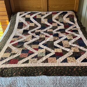 Vintage Patchwork Chevron Quilt in Navy, Red, Green & Cream